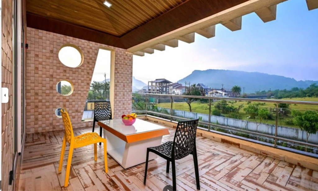 Zenzi Villa – 11BHK