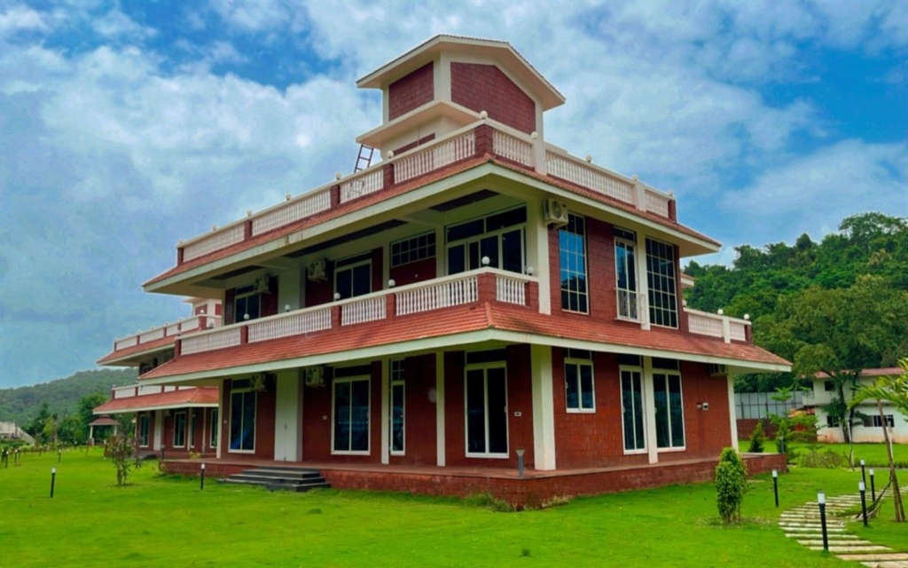 Selborne Heaven – 5BHK